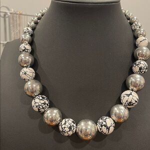 Marbled & Silver Necklace